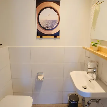 Haus Nr 41, Ferienhaus Deichgraf 度假居 *
